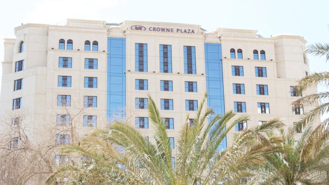 Crowne Plaza Madinah, An Ihg Hotel Medina Bagian luar foto